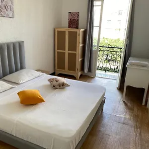 - Bourguiba 2e Etage Appartement